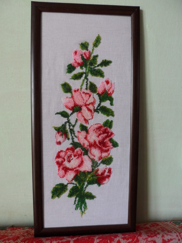 Картина вышитая бисером "Розы"