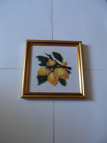 Картина вышитая бисером "Лимон"